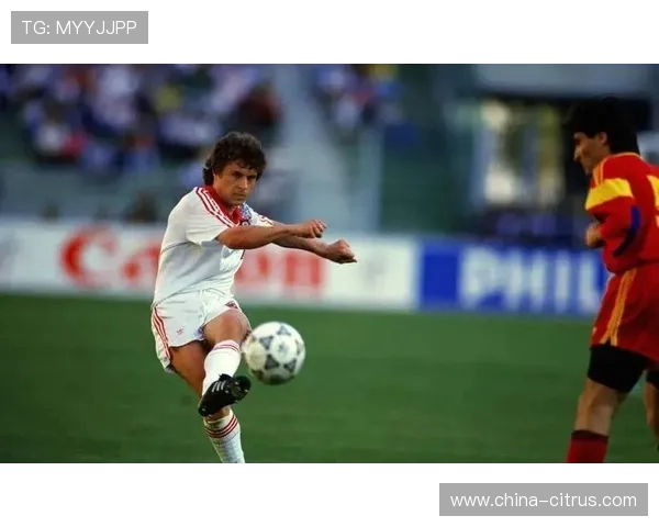 马加特盛赞诺伊尔 唯一敢跑到外场的门将传奇瞬间重新定义门将角色