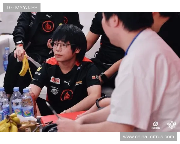 从少年打野到世界赛锋芒XunLPL登场五周年记忆回放高光瞬间